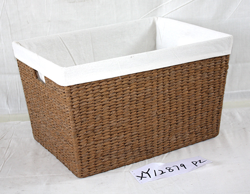 Storage basket