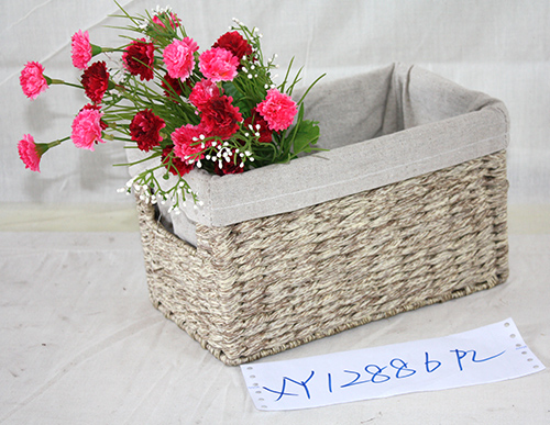 Storage basket